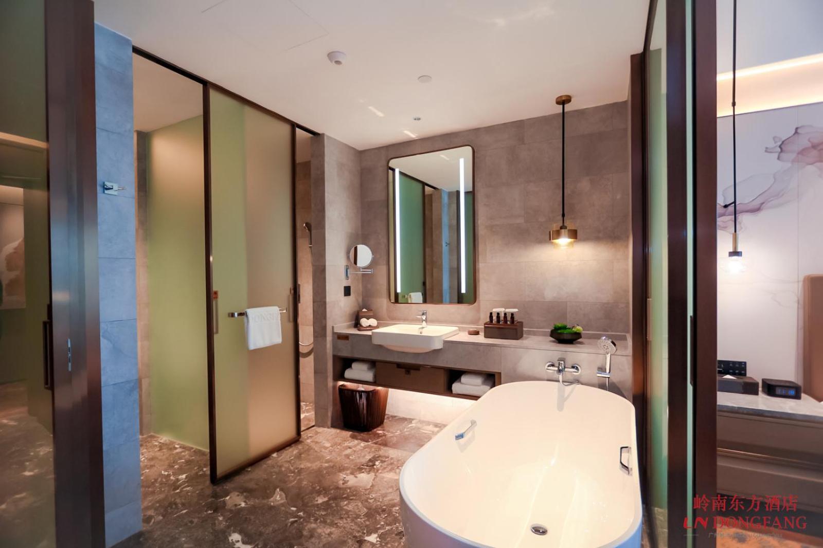 Guangzhou Pazhou Ln Dongfang Hotel Dış mekan fotoğraf